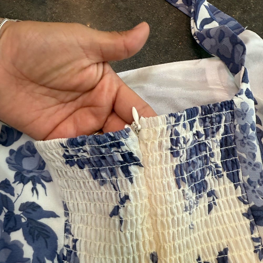 Floral Blue and White Dress - Picture 3 of 5